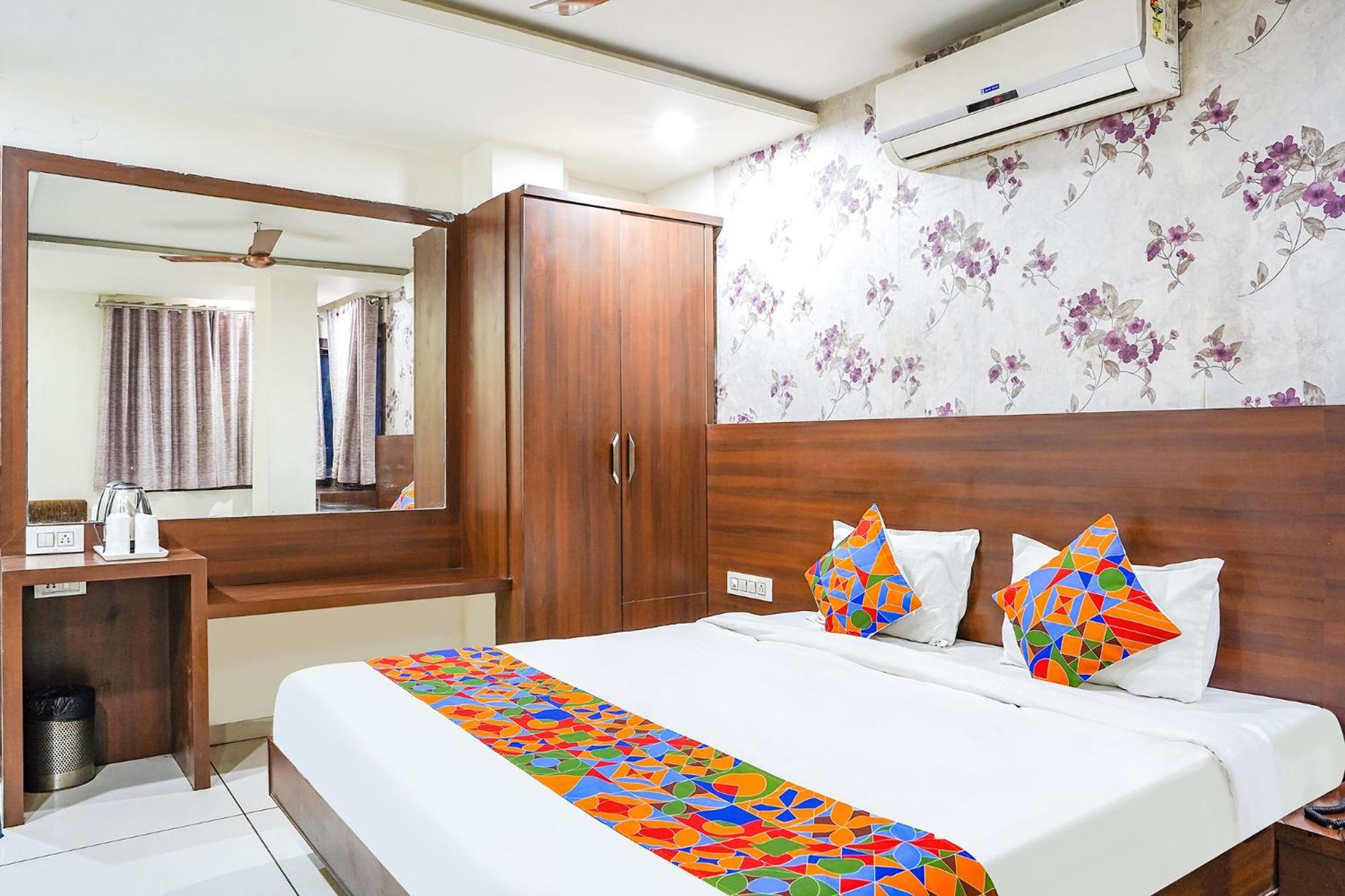 Treebo Hotel Ashirwad Bhopal Zewnętrze zdjęcie